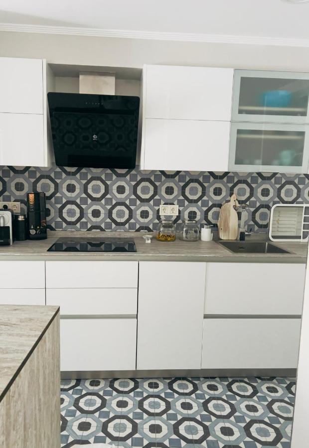 Ferienwohnung Piso En El Emblematico Barrio Antiguo De Oviédo Exterior foto