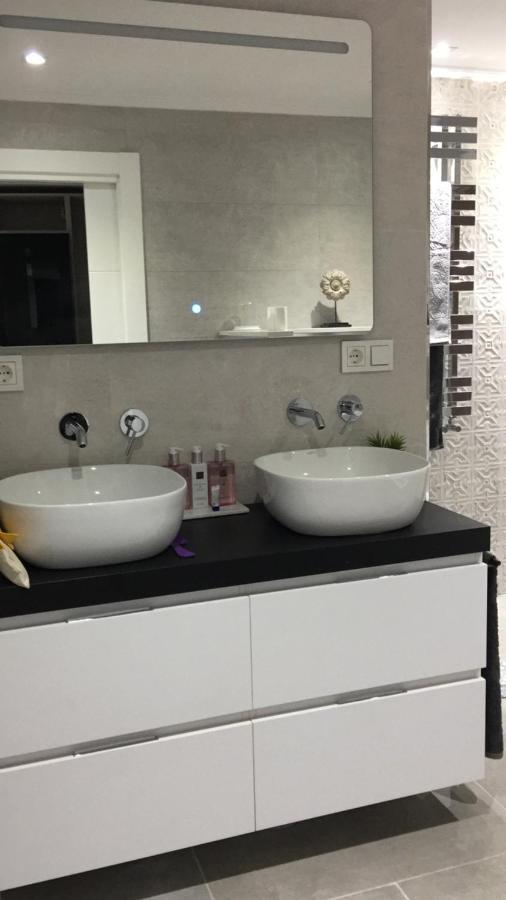 Ferienwohnung Piso En El Emblematico Barrio Antiguo De Oviédo Exterior foto